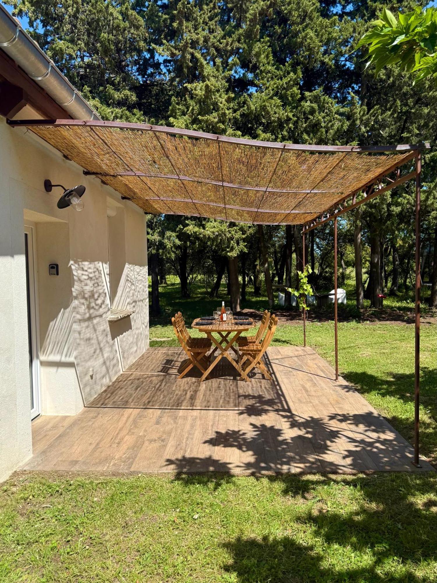 Maisonnette Avec Petite Foret Valreas Luaran gambar