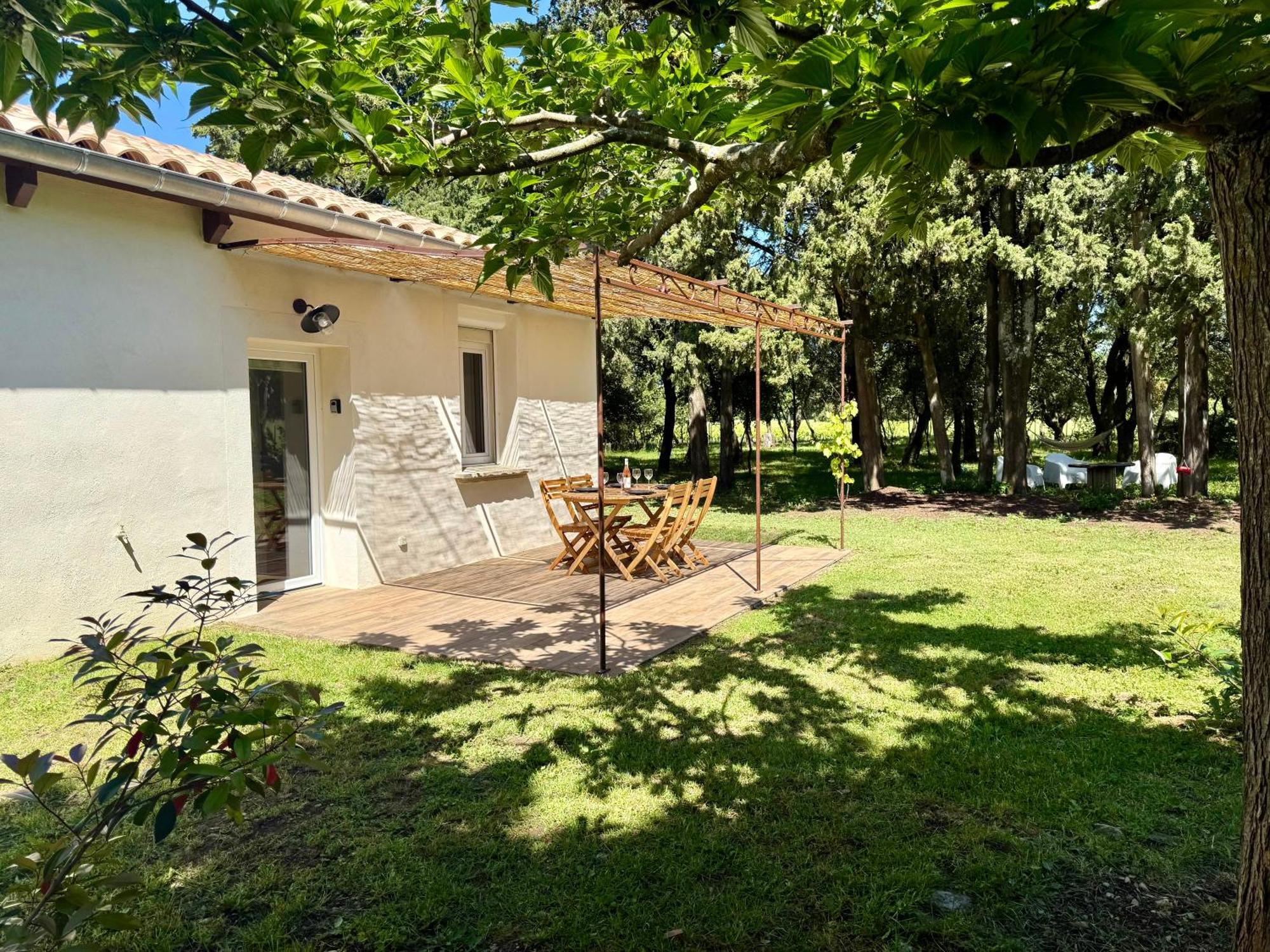Maisonnette Avec Petite Foret Valreas Luaran gambar